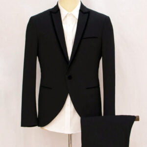 חליפת טוקסידו שחורה פס דק צווארון קטיפה SUPER SLIM דגם C3